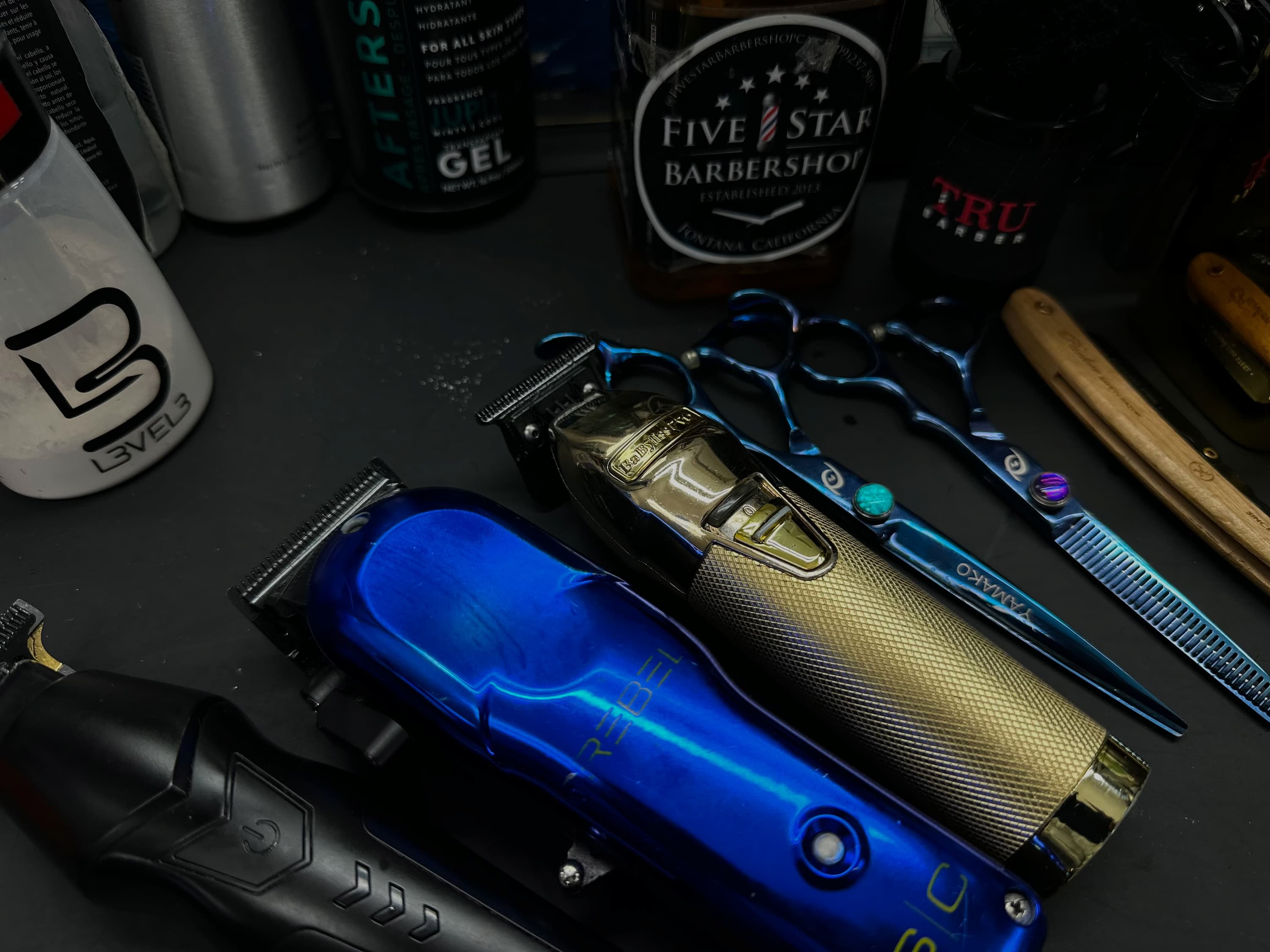 Barber Tools Background